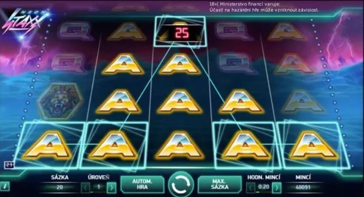 Hrací automat Neon Staxx - velká výhra